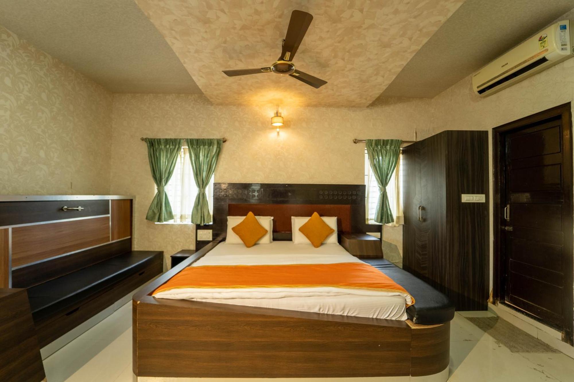 Seasons Suites Koramangala Бангалор Екстериор снимка