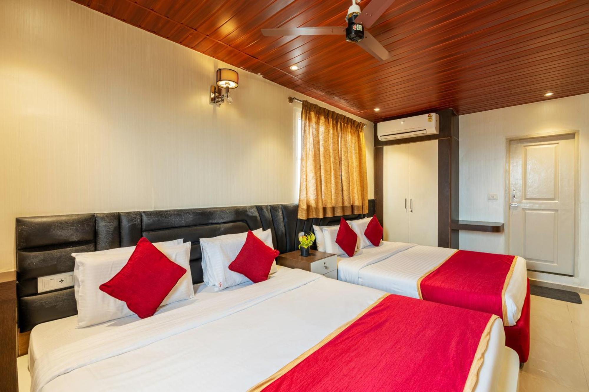 Seasons Suites Koramangala Бангалор Стая снимка