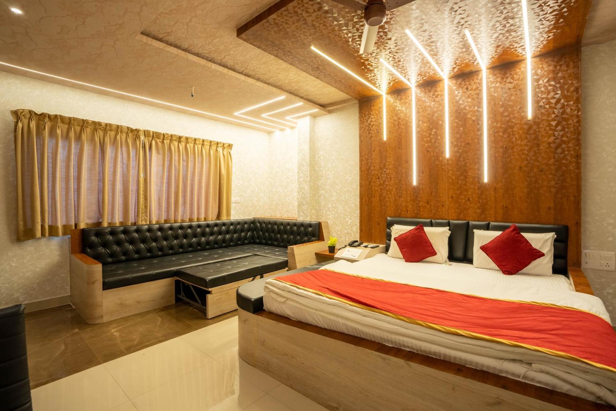 Seasons Suites Koramangala Бангалор Екстериор снимка