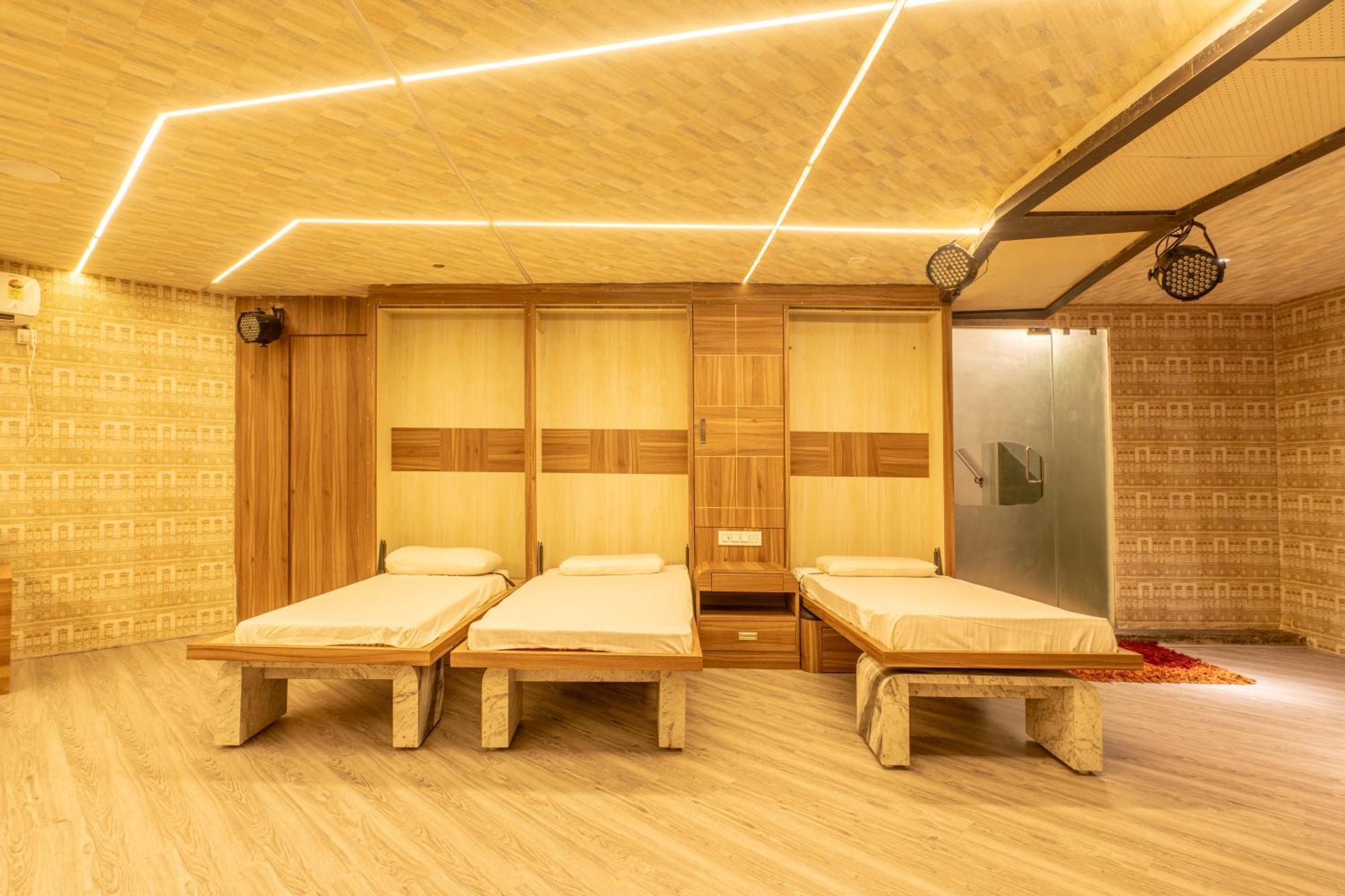 Seasons Suites Koramangala Бангалор Екстериор снимка