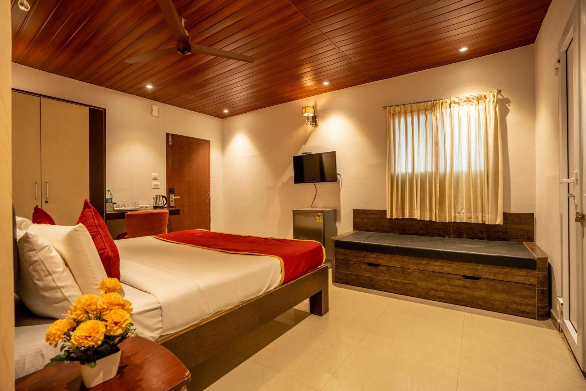 Seasons Suites Koramangala Бангалор Екстериор снимка