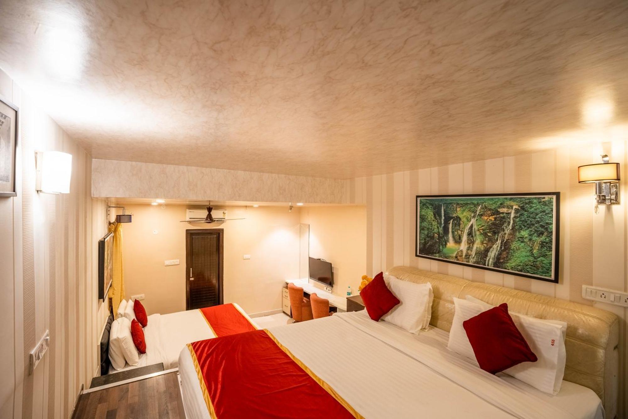 Seasons Suites Koramangala Бангалор Екстериор снимка